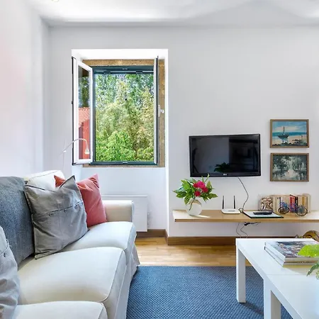 Libania Apartment