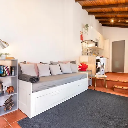 Libania Apartment