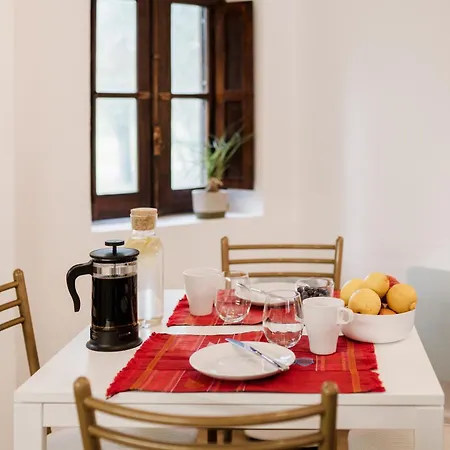 Libania Apartment *